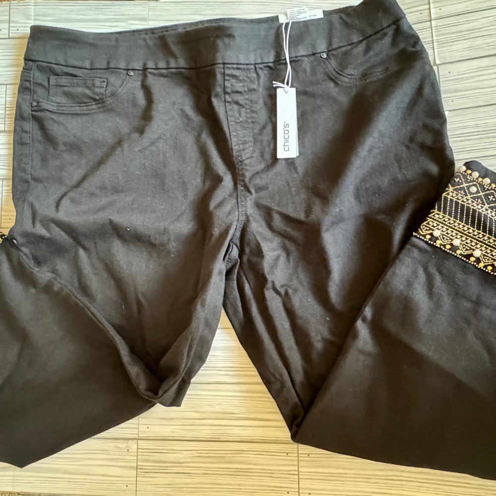 NWT Chicos Black Pants with Embroidered Detail